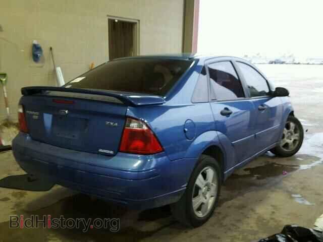 2005 FORD FOCUS - VIN: 1FAFP34N95W304872 - Фото 4