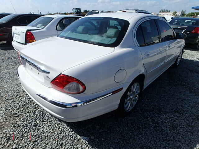 2002 JAGUAR X-TYPE - VIN: SAJEA51DX2XC62513 - Photo 4