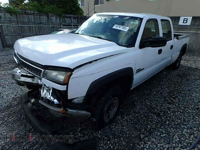 2005 CHEVROLET SILVERADO - VIN: 1GCHC23215F864143 - Фото 2