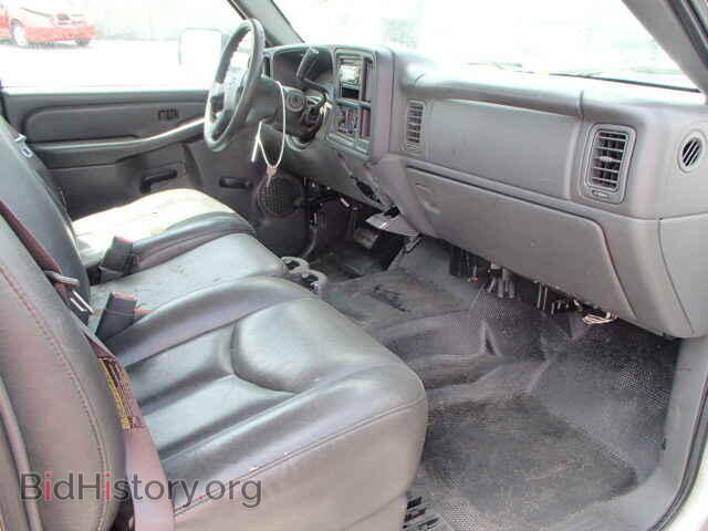 2005 CHEVROLET SILVERADO - VIN: 1GCHC23215F864143 - Фото 5