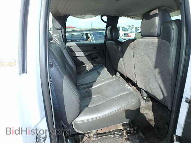 2005 CHEVROLET SILVERADO - VIN: 1GCHC23215F864143 - Фото 6