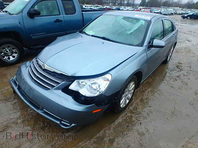 2010 CHRYSLER SEBRING - VIN: 1C3CC5FB7AN141313 - Фото 2