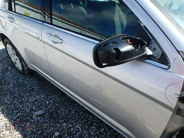 2011 CHRYSLER 200 - VIN: 1C3BC4FB7BN539340 - Фото 10
