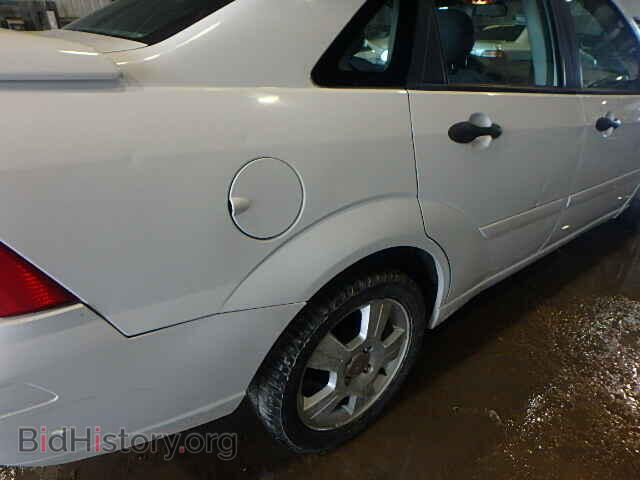 2005 FORD FOCUS - VIN: 1FAFP34N55W219687 - Фото 10