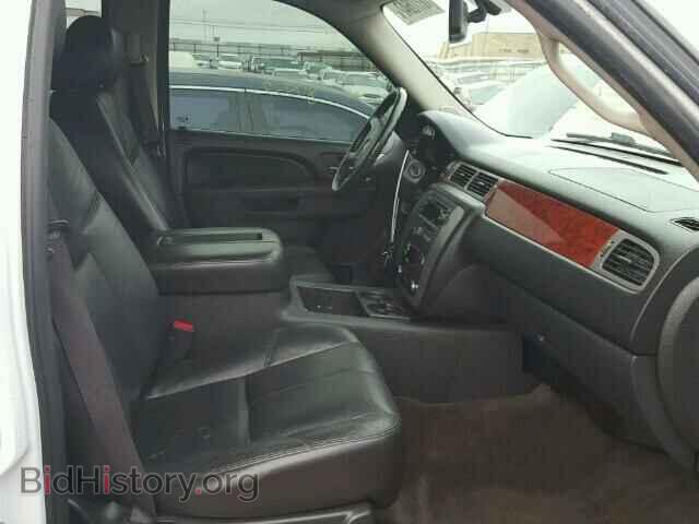 2011 GMC YUKON - VIN: 1GKS2CE01BR369787 - Фото 5