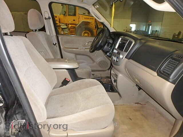 2004 MAZDA TRIBUTE - VIN: 4F2YZ04154KM08418 - Фото 5