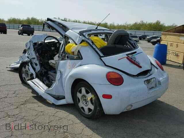 2000 VOLKSWAGEN BEETLE - VIN: 3VWCC21C7YM472128 - Фото 3