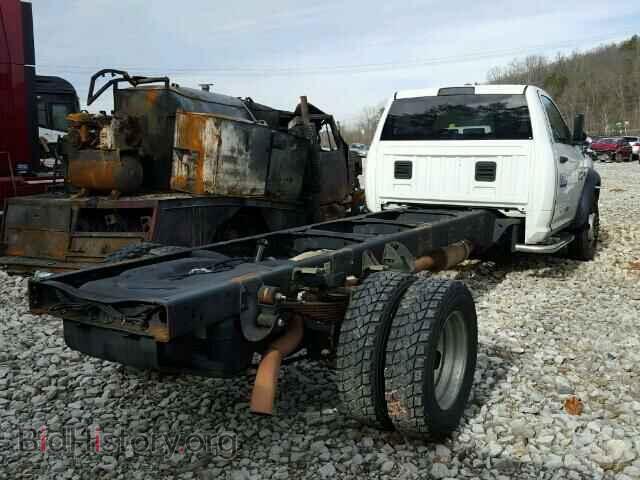 2012 DODGE RAM 5500 - VIN: 3C7WDMDL2CG303942 - Photo 4