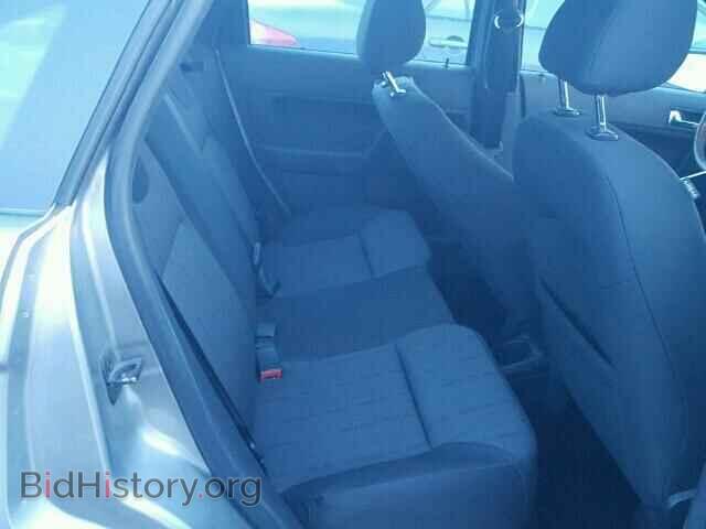 2008 FORD FOCUS - VIN: 1FAHP35N48W162829 - Фото 6