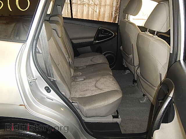 2011 TOYOTA RAV4 - VIN: 2T3BF4DV7BW082604 - Фото 6