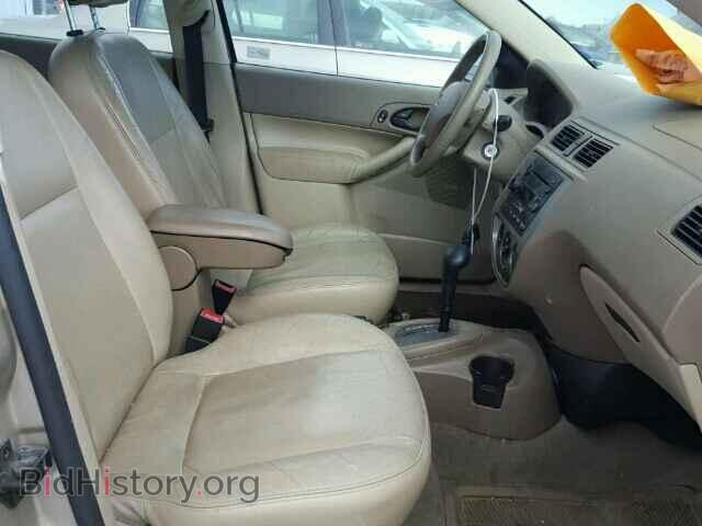 2006 FORD FOCUS - VIN: 1FAFP36N06W129300 - Photo 5