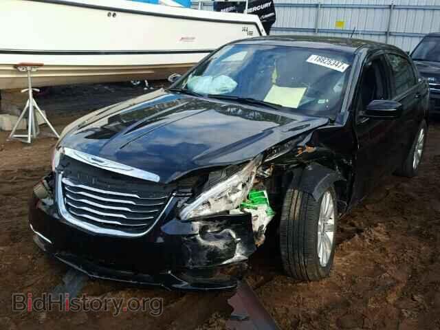 2013 CHRYSLER 200 - VIN: 1C3CCBBB9DN611785 - Фото 2