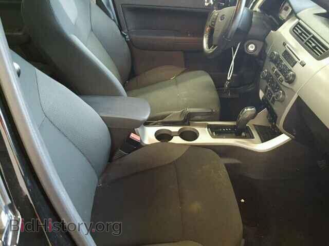 2009 FORD FOCUS - VIN: 1FAHP36N99W196913 - Photo 5