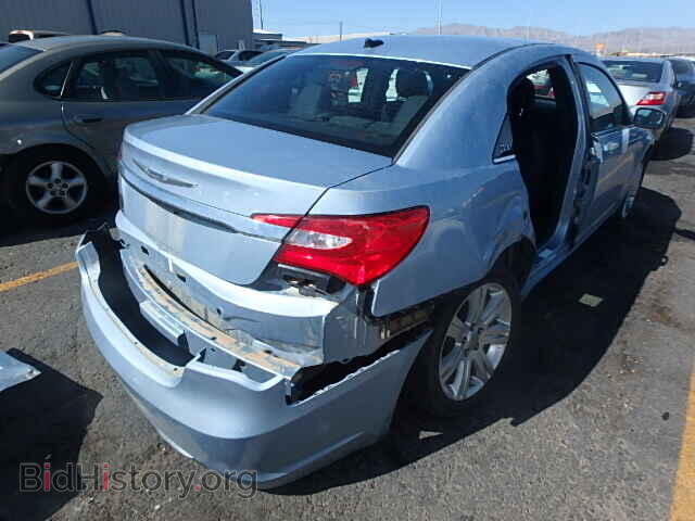 2013 CHRYSLER 200 - VIN: 1C3CCBBB6DN592855 - Фото 4