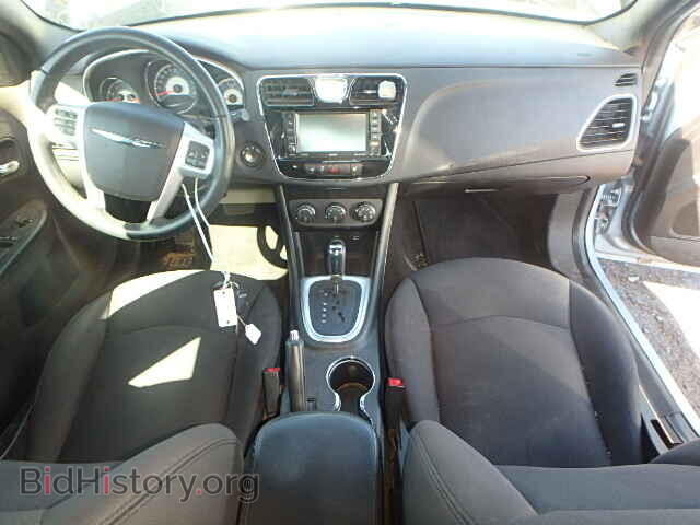 2013 CHRYSLER 200 - VIN: 1C3CCBBB6DN592855 - Фото 9