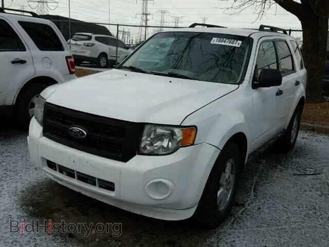 2011 FORD ESCAPE - VIN: 1FMCU0C71BKB75340 - Photo 2