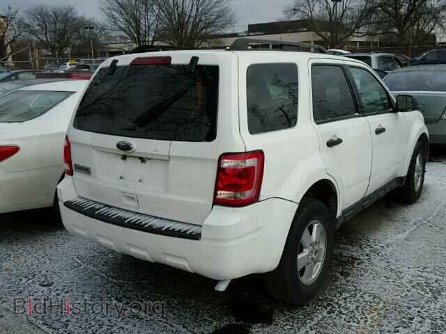 2011 FORD ESCAPE - VIN: 1FMCU0C71BKB75340 - Photo 4