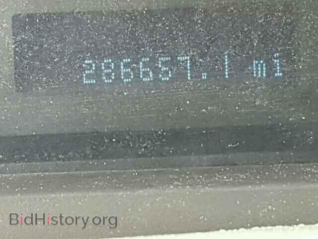2011 FORD ESCAPE - VIN: 1FMCU0C71BKB75340 - Photo 8