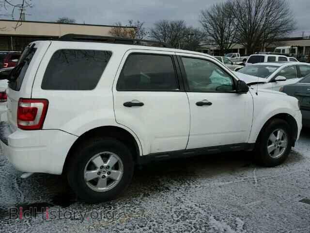 2011 FORD ESCAPE - VIN: 1FMCU0C71BKB75340 - Photo 9