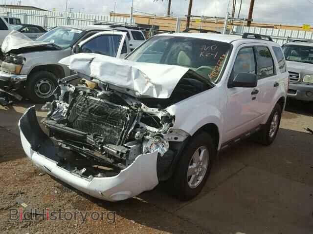 2011 FORD ESCAPE - VIN: 1FMCU0D75BKC65363 - Фото 2