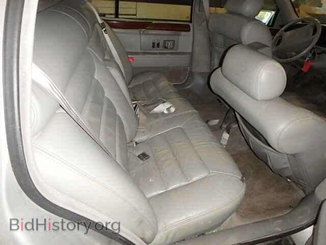 1994 CADILLAC DEVILLE - VIN: 1G6KD52B5RU276045 - Фото 6