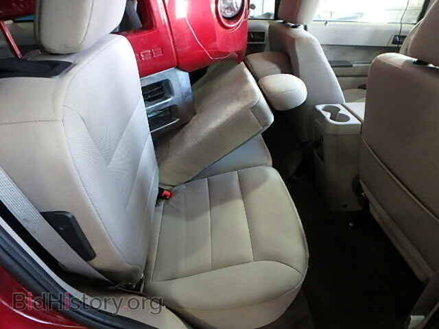 2011 FORD ESCAPE - VIN: 1FMCU9DG0BKB56717 - Photo 6