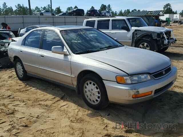 Photo 1HGCD5655VA088810 - HONDA ACCORD 1997