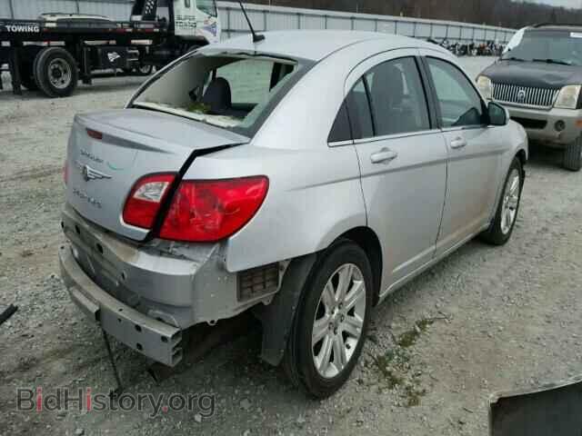 2010 CHRYSLER SEBRING - VIN: 1C3CC5FV0AN110673 - Фото 4