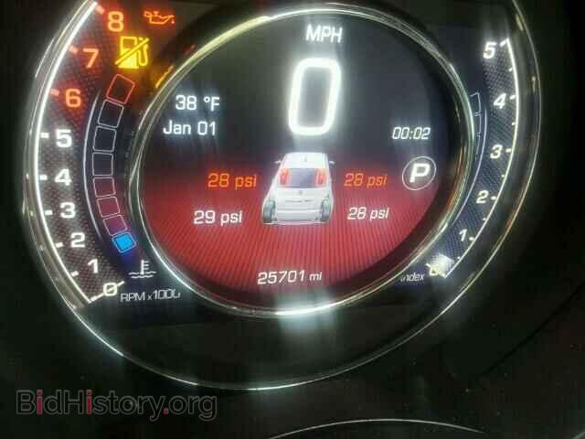 2015 FIAT 500 - VIN: 3C3CFFBR8FT696228 - Фото 8