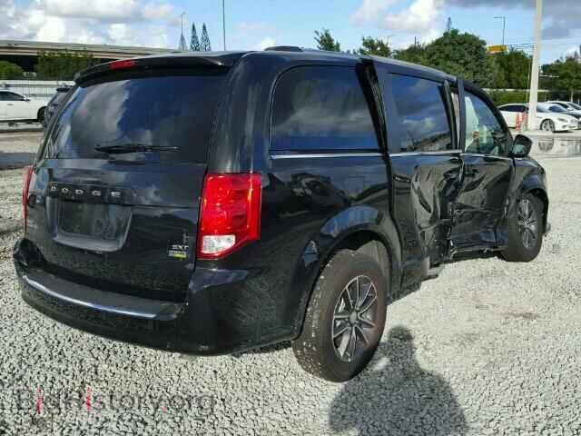 2017 DODGE CARAVAN - VIN: 2C4RDGCG7HR624229 - Фото 4