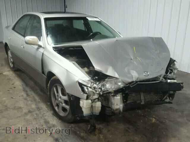 Photo JT8BF28G110321632 - LEXUS ES300 2001