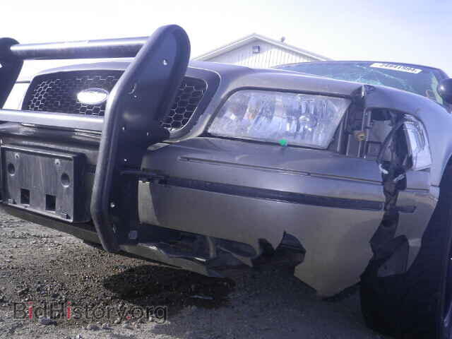 2007 FORD CROWN VIC - VIN: 2FAFP71W57X149958 - Фото 9