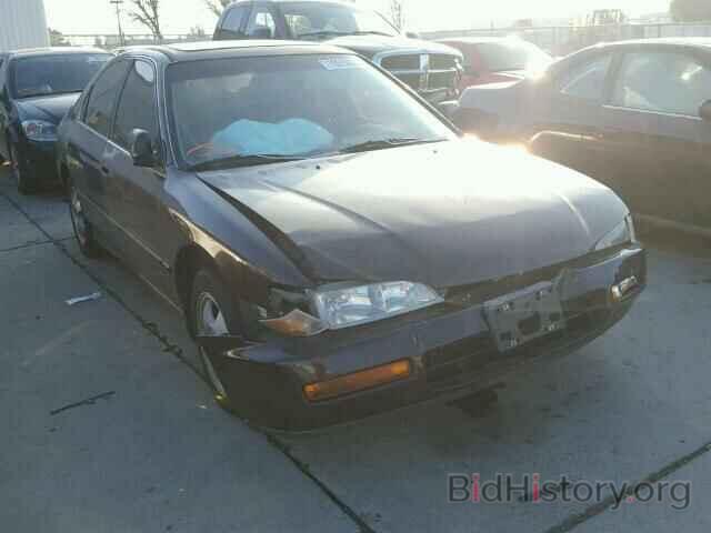 Photo 1HGCD5606VA153457 - HONDA ACCORD 1997