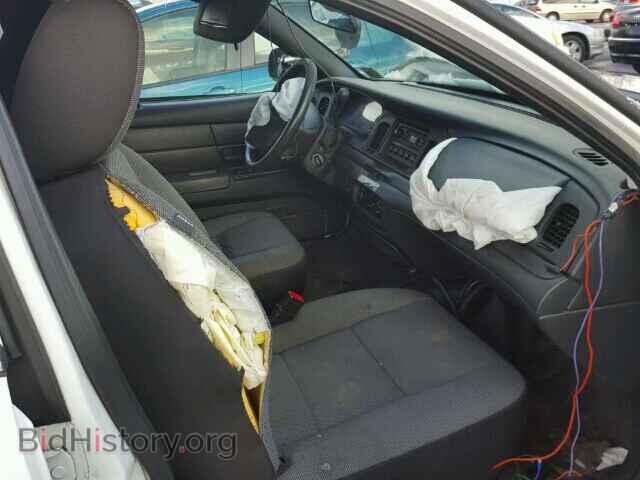 2011 FORD CROWN VIC - VIN: 2FABP7BV7BX124640 - Фото 5