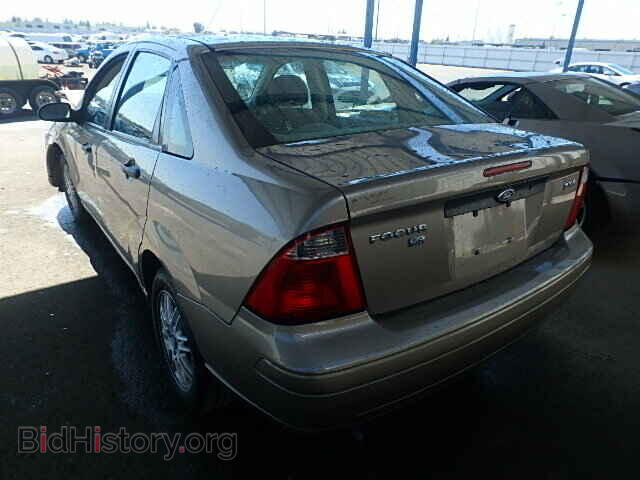 2005 FORD FOCUS - VIN: 1FAHP34N75W242333 - Фото 3