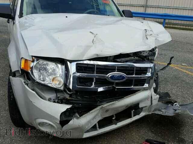 2011 FORD ESCAPE - VIN: 1FMCU0D71BKA25100 - Фото 10