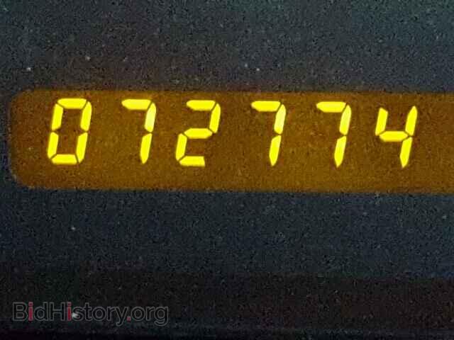 2003 SAAB 9 3 - VIN: YS3DF78K737003836 - Фото 8