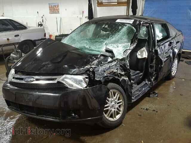 2009 FORD FOCUS - VIN: 1FAHP35N49W209178 - Фото 2