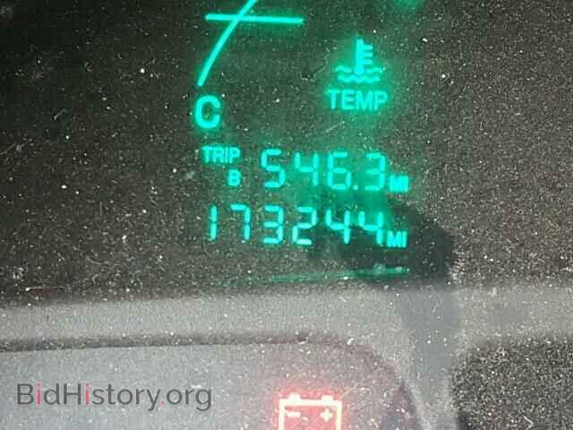 2001 CADILLAC DEVILLE - VIN: 1G6KD54Y91U207901 - Photo 8