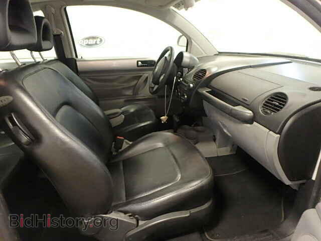 2000 VOLKSWAGEN BEETLE - VIN: 3VWCD21C2YM433024 - Фото 5