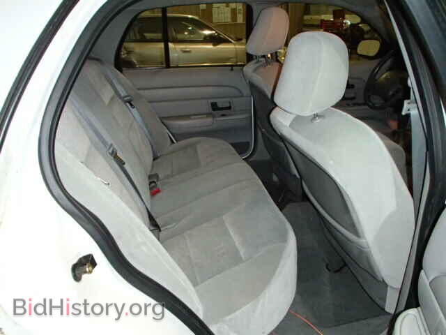 2004 FORD CROWN VIC - VIN: 2FAFP73W34X153046 - Фото 6