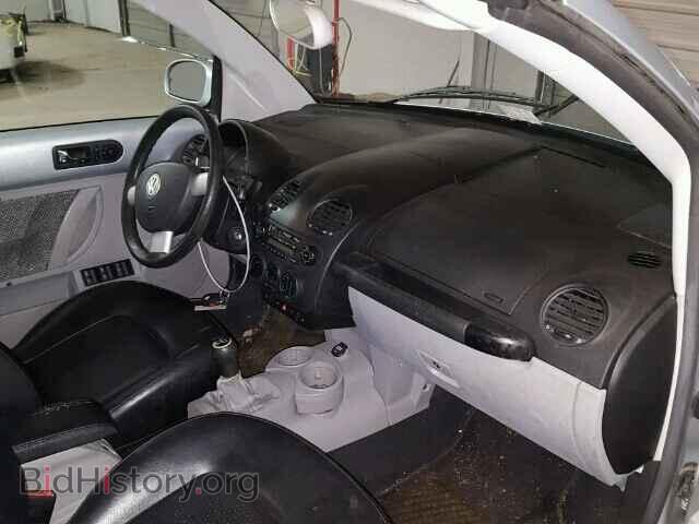 2004 VOLKSWAGEN BEETLE - VIN: 3VWCD21Y24M304352 - Фото 5