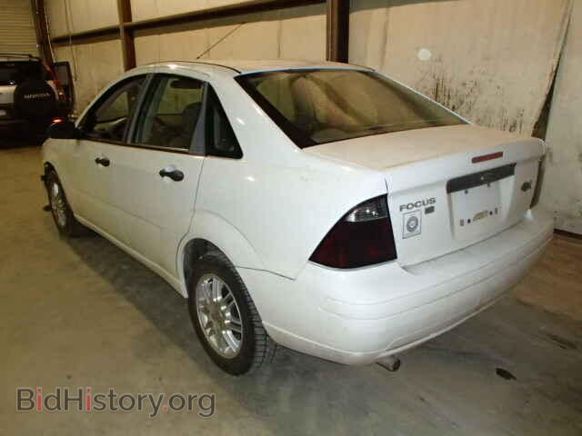 2007 FORD FOCUS - VIN: 1FAFP34N07W232575 - Photo 3