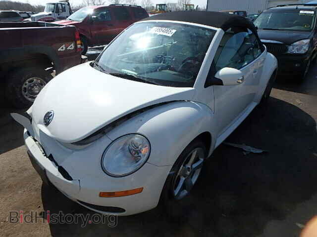 2007 VOLKSWAGEN BEETLE - VIN: 3VWFF31YX7M410002 - Фото 2