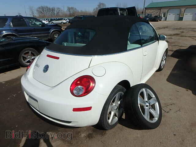 2007 VOLKSWAGEN BEETLE - VIN: 3VWFF31YX7M410002 - Фото 4