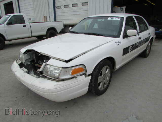 2011 FORD CROWN VIC - VIN: 2FABP7EV6BX132207 - Фото 2