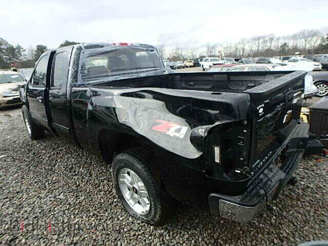 2011 CHEVROLET SILVERADO - VIN: 1GCRKSE33BZ328351 - Фото 3