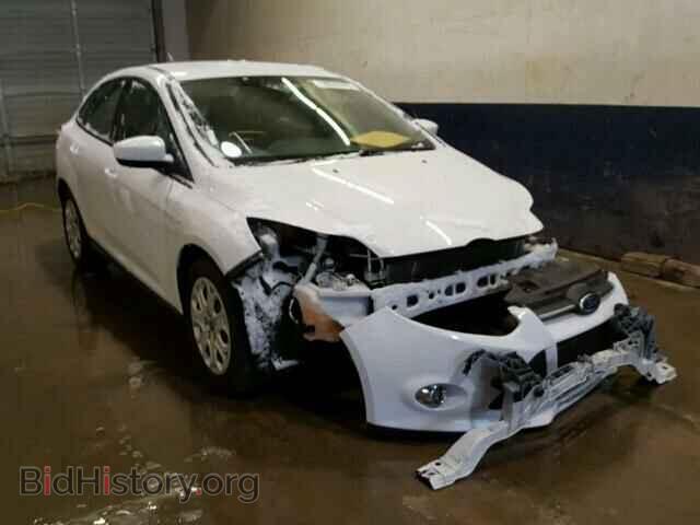 Photo 1FAHP3F26CL332090 - FORD FOCUS 2012