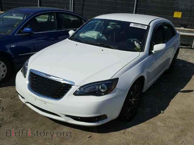 2013 CHRYSLER 200 - VIN: 1C3CCBBB9DN583793 - Фото 2