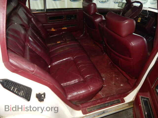 1992 CADILLAC DEVILLE - VIN: 1G6CD53B7N4280353 - Фото 6